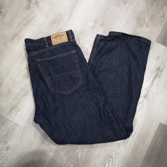 Signature by Levi Strauss Men's Size 40/30 Dark Wash Straight Leg Jeans - Picture 9 of 13